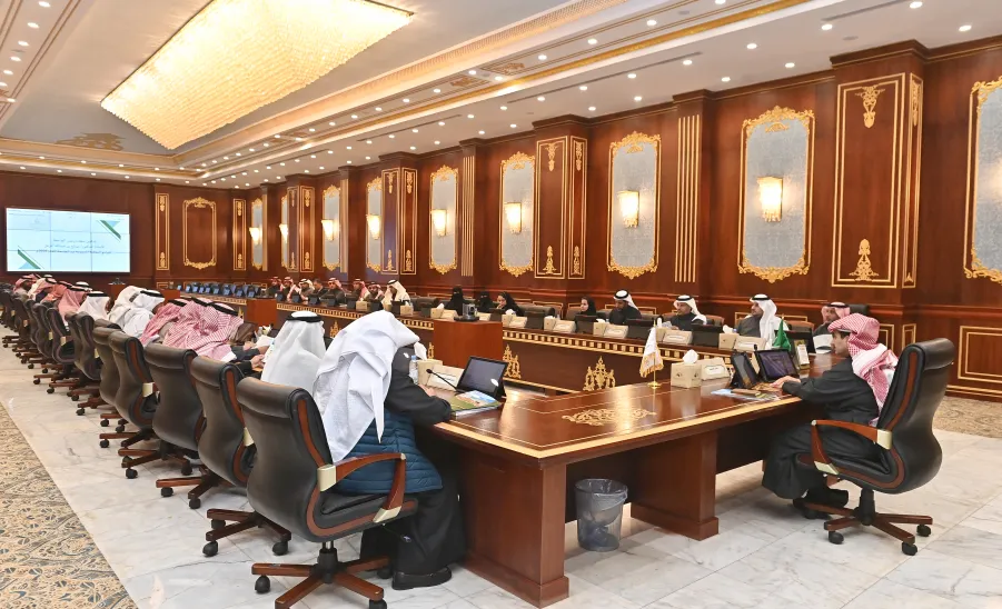 رئيس الجامعة يدشن البرامج البحثية المدعومة من الجامعة للعام ٢٠٢٦ -  تدشين البرامج البحثية