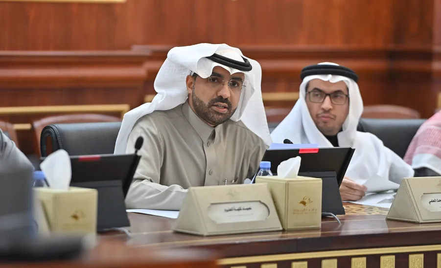 رئيس الجامعة يدشن البرامج البحثية المدعومة من الجامعة للعام ٢٠٢٦ -  تدشين البرامج البحثية