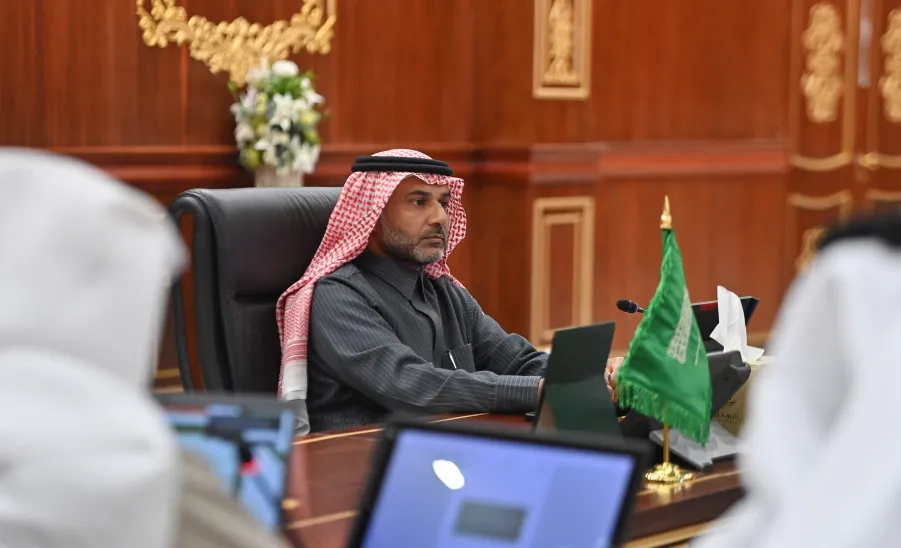 رئيس الجامعة يدشن البرامج البحثية المدعومة من الجامعة للعام ٢٠٢٦ -  تدشين البرامج البحثية