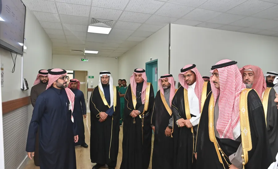 MU RECTOR LAUNCHES THE EXPANSION PROJECT OF ZULFI DENTAL CLINICS -  افتتاح عيادة الاسنان 