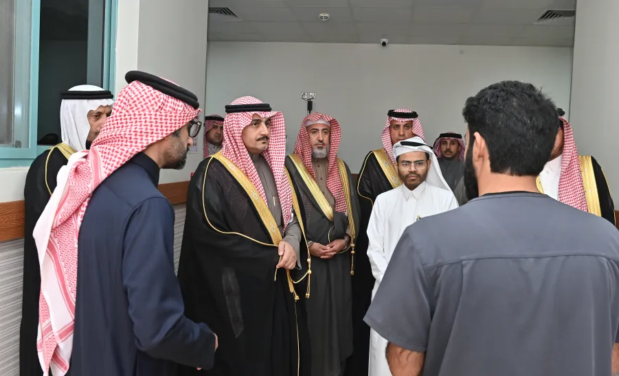 MU RECTOR LAUNCHES THE EXPANSION PROJECT OF ZULFI DENTAL CLINICS -  افتتاح عيادة الاسنان 