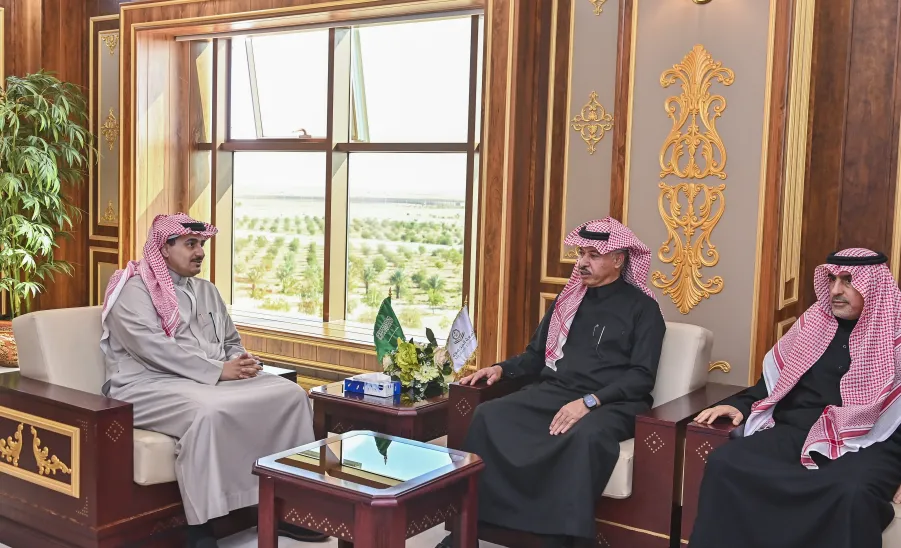 MU SIGNS MOU WITH ALINMA BANK TO ADVANCE ISLAMIC BANKING RESEARCH -  جامعة المجمعة ومصرف الإنماء يوقعان مذكرة تفاهم لتعزيز التعاون في المصرفية الإسلامية