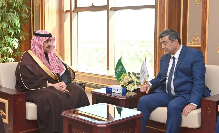رئيس الجامعة يستقبل سفير جمهورية أوزبكستان لدى المملكة العربية السعودية -  زيارة سفير أوزبكستان