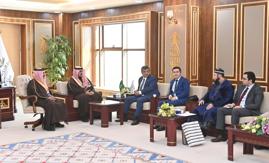 رئيس الجامعة يستقبل سفير جمهورية أوزبكستان لدى المملكة العربية السعودية -  زيارة سفير أوزبكستان
