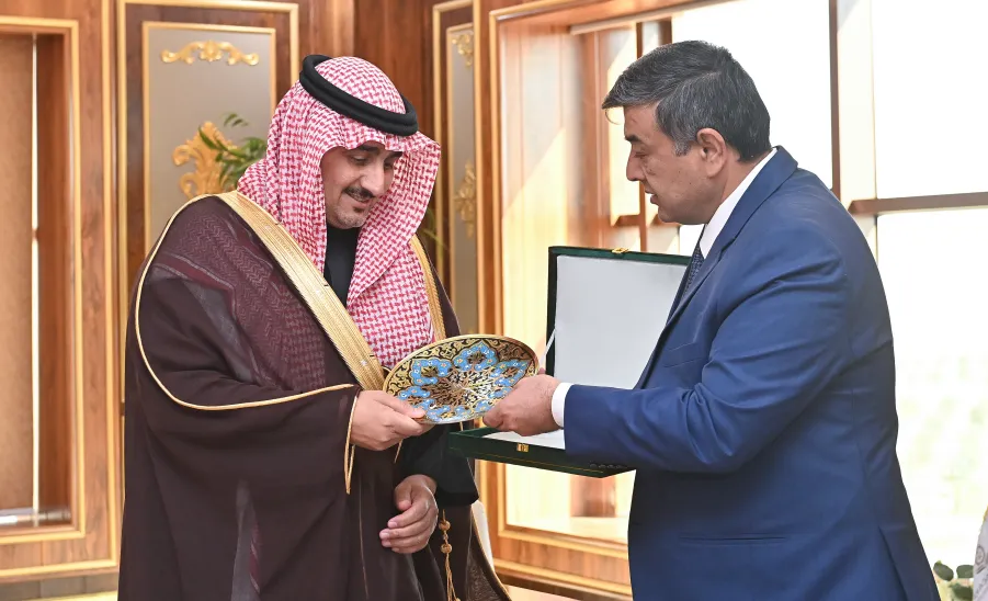 رئيس الجامعة يستقبل سفير جمهورية أوزبكستان لدى المملكة العربية السعودية -  زيارة سفير أوزبكستان