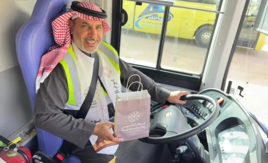 الإدارة العامة للخدمات تحتفي بيوم التأسيس بعدد من الفعاليات  -  3