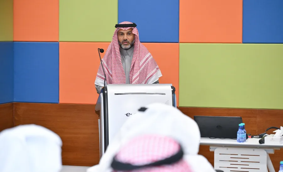 مركز الوثائق بالجامعة ينظّم ورشة عمل " أمن الوثائق " بالتعاون مع المركز الوطني للوثائق والمحفوظات -  .