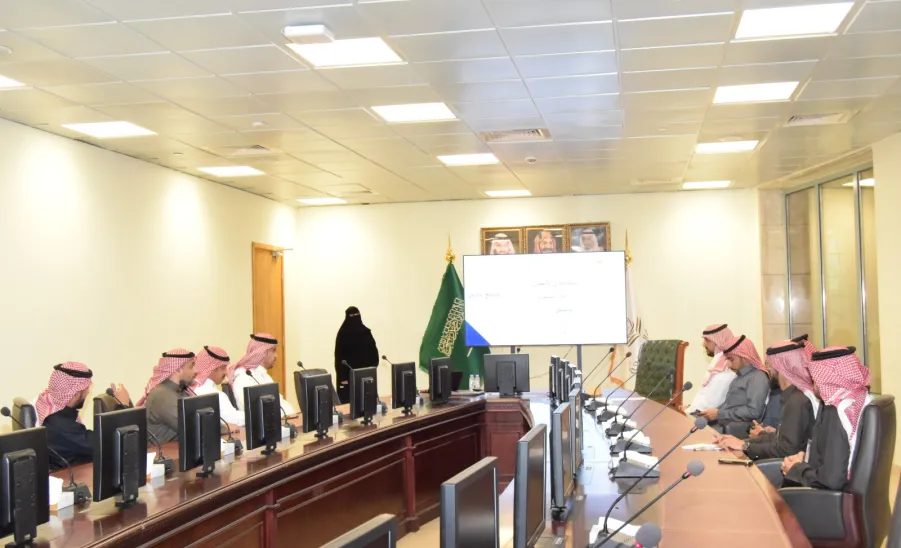 عمادة الدراسات العليا والبحث العلمي تنظم ورشة عمل بعنوان : المهارات المتقدمة في الاتصال وانعكاسها على السلوك الوظيفي - Gssr