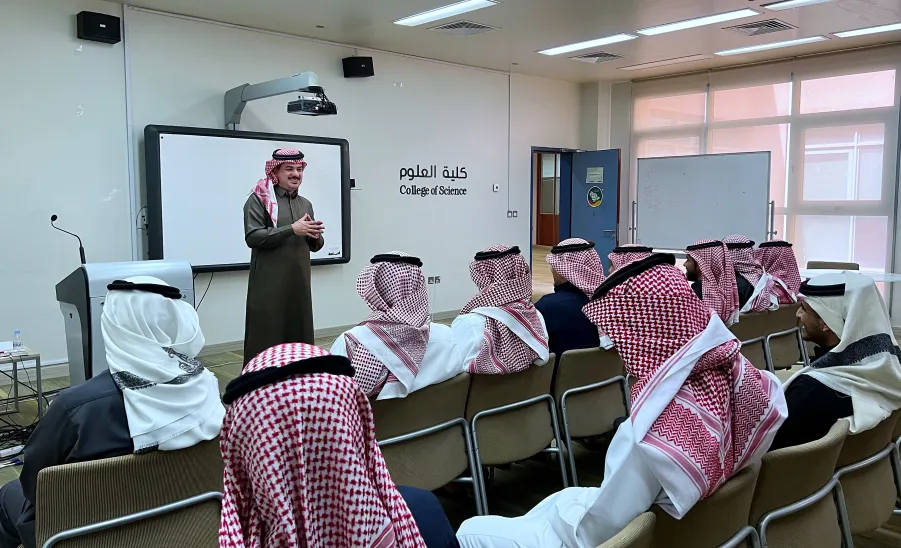 وحدة شؤون الخريجين بكلية العلوم ( شطر الطلاب ) تقيم لقاءً بالطلاب المتوقع تخرجهم -  وحدة شؤون الخريجين بكلية العلوم شطر الطلاب تقيم لقاءً بالطلاب المتوقع تخرجهم