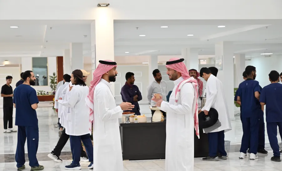 كلية التمريض تنظّم حفل المعايدة السنوي لمنسوبيها -  كلية التمريض تنظّم حفل المعايدة السنوي لمنسوبيها