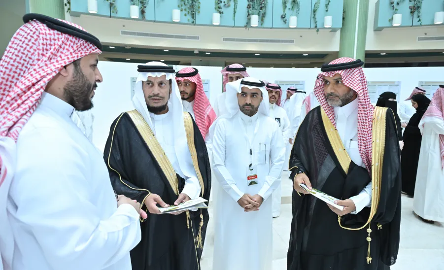عمادة الدراسات العليا والبحث العلمي تقيم الملتقى البحثي السنوي -  الملتقى البحثي السنوي لمنسوبي الجامعة