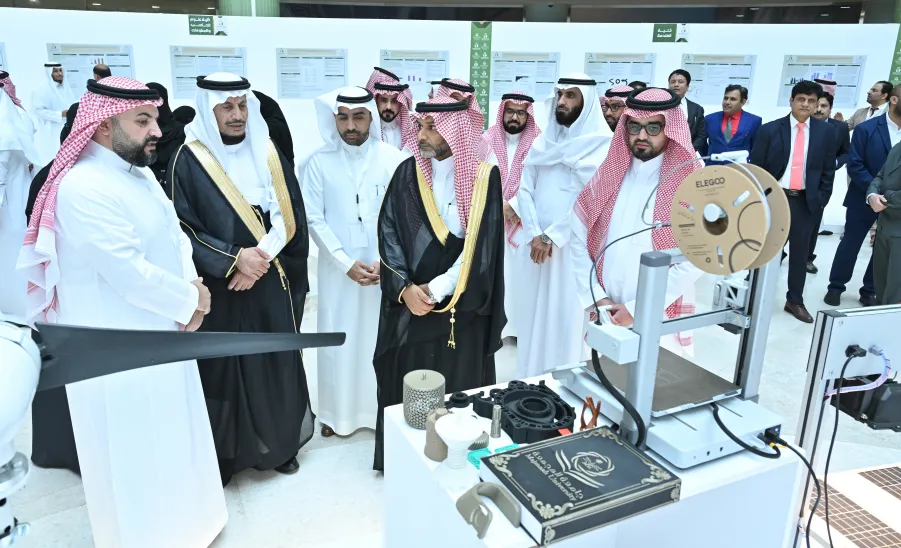 عمادة الدراسات العليا والبحث العلمي تقيم الملتقى البحثي السنوي -  الملتقى البحثي السنوي لمنسوبي الجامعة