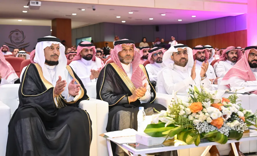 عمادة الدراسات العليا والبحث العلمي تقيم الملتقى البحثي السنوي -  الملتقى البحثي السنوي لمنسوبي الجامعة