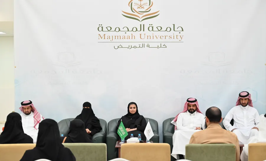 كلية التمريض تقيم حفل تكريم للطلبة المتفوقين -  كلية التمريض تقيم حفل تكريم الطلبة المتفوقين