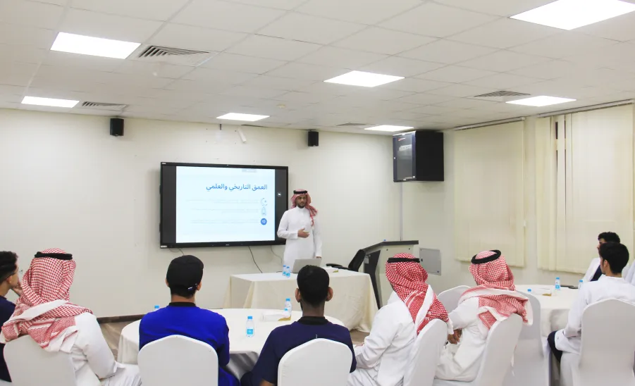 ندوة توعوية بعنوان : مهنة التمريض عطاء إنساني وموقف وطني -  ندوة توعوية بعنوان "مهنة التمريض عطاء إنساني وموقف وطني"