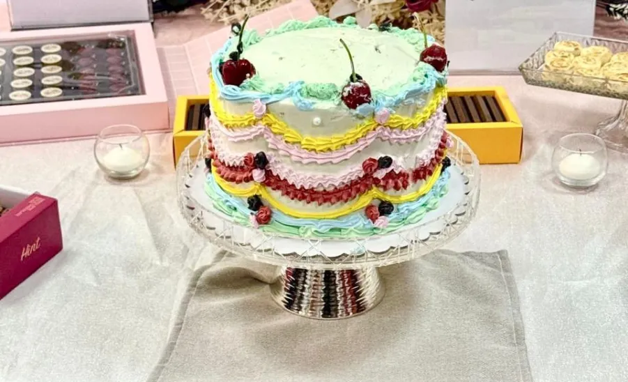 Applied College celebrates Eid Al-Fitr  -  معايدة 
