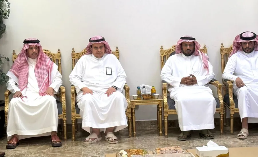 Applied College celebrates Eid Al-Fitr  -  معايدة 
