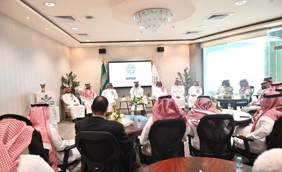 Applied College celebrates Eid Al-Fitr  -  معايدة 