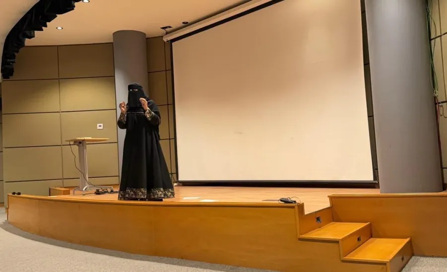 الطالبة جود الطريقي تحصد المركز الأول في مؤتمر توستماسترز الرياض -  1