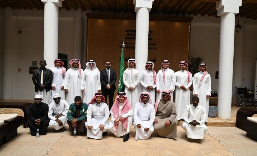 Sharia and Law Students visit Historic Al-Ghat Emirate Palace on World Heritage Day -  كلية الشريعة والقانون