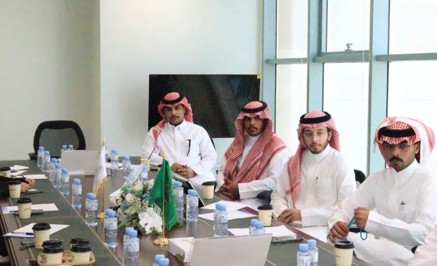 وكيل الشؤون التعليمية يفتتح الجلسة الأولى للمجلس الاستشاري الطلابي -  2