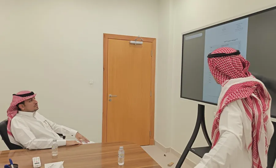 الأمن الجامعي يستعرض خطط التنظيم الأمني لحفل تخريج الدفعة السابعة عشرة -  1