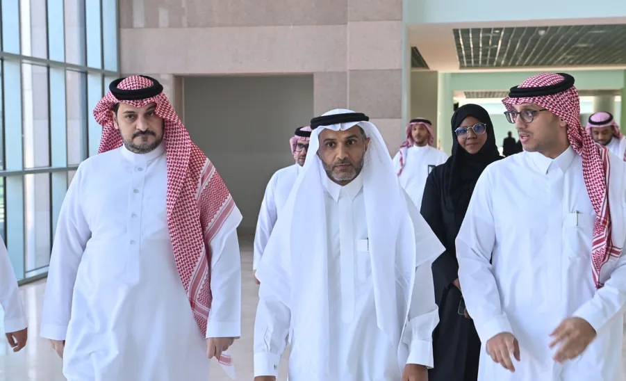 كلية العلوم الطبية التطبيقية تنظم يوم البحث العلمي والابتكار 2026  -  f