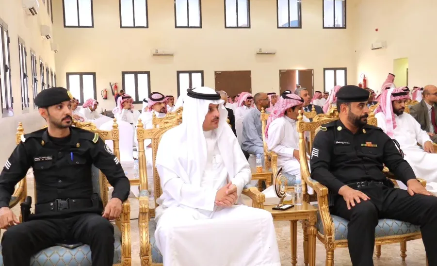 الكلية التطبيقية تقيم حفل ختام الأنشطة الطلابية للعام 1447هـ - تكريم 