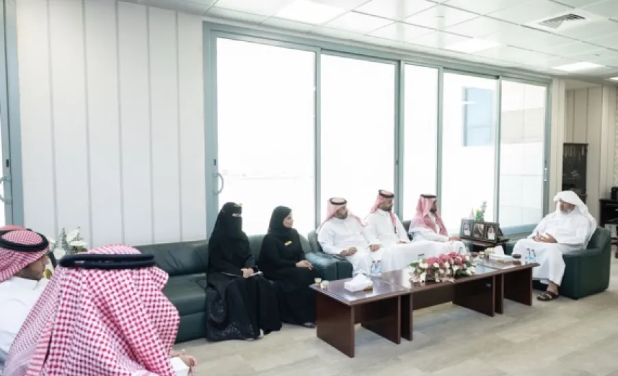 وكيل الجامعة يكرّم مجتازي برنامج خبير أهداف التنمية المستدامة - 1