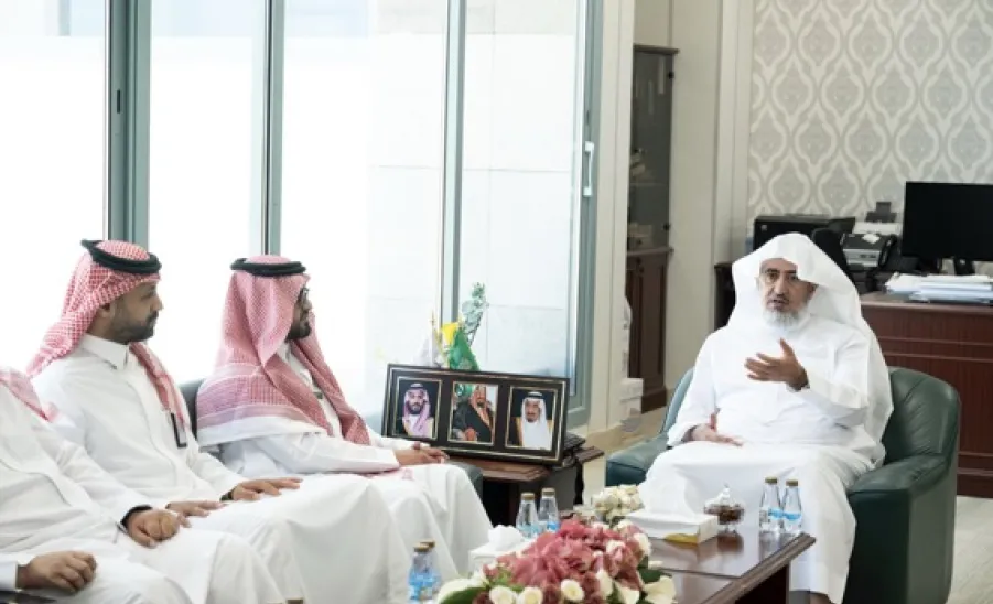 وكيل الجامعة يكرّم مجتازي برنامج خبير أهداف التنمية المستدامة - 2