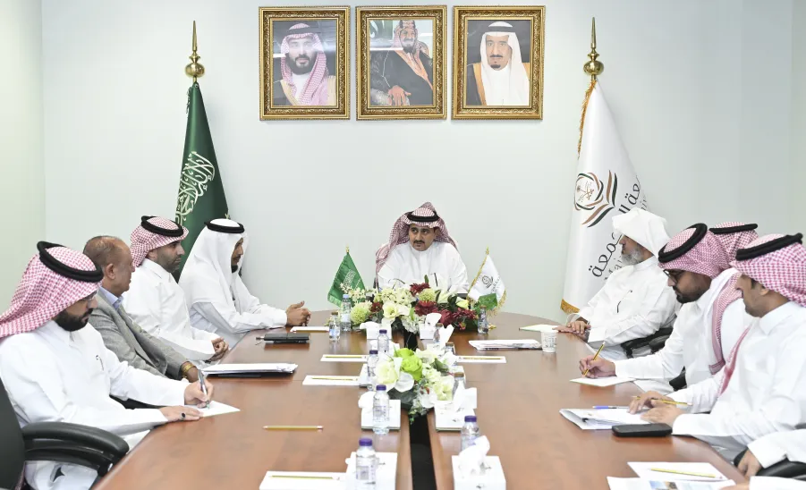 MU CHAIRS SPORTS CITY PROJECT COMMITTEE MEETING  - أعضاء اللجنة يناقشون الجوانب الفنية والمالية وتقدم تنفيذ مشروع المدينة الرياضية