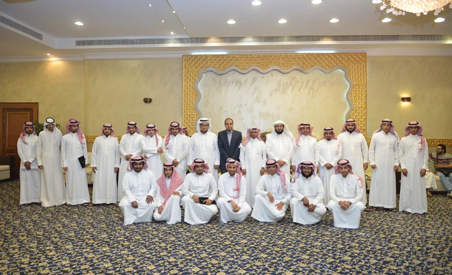 Vice-Rector Honoring Remarkable Staff in Deanship of E-Learning  -  