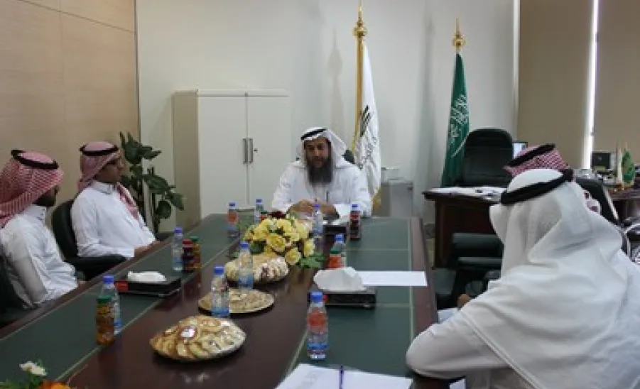 The Dean of the College met the recently appointed lecturers and language instructors - 