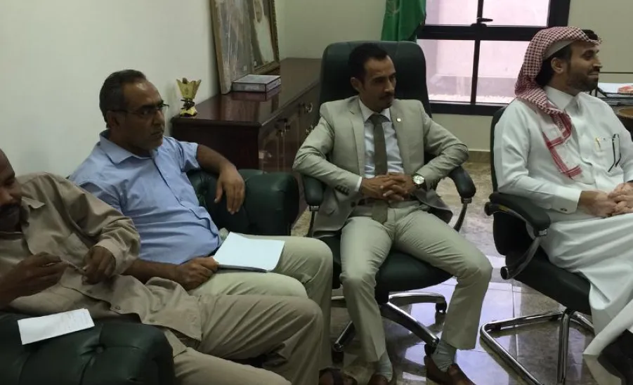 وفد من عمادة خدمة المجتمع والتعليم المستمر يزور كلية - 