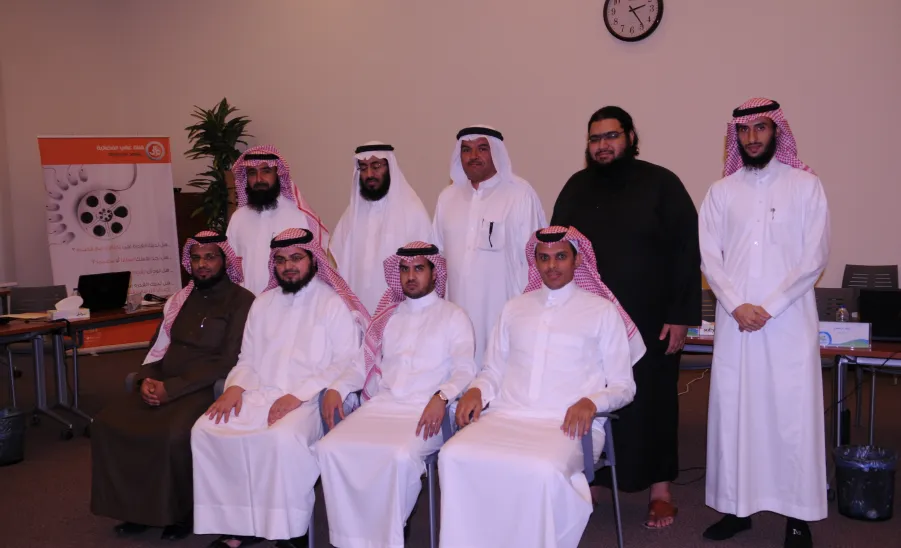 The Deanship of e-learning produces training courses in the applications of live broadcast in the National Center for e-learning - 