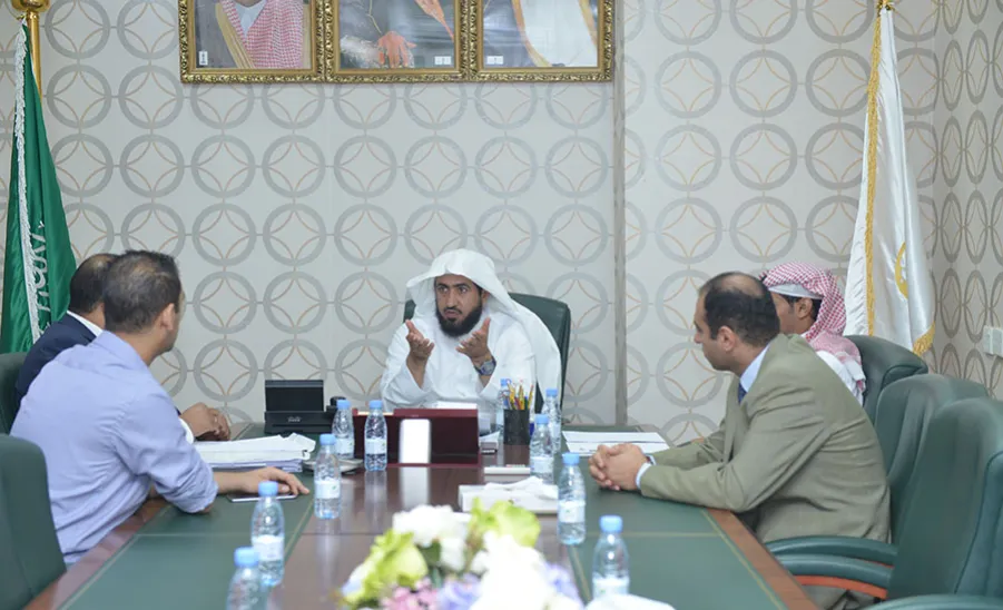 E-LEARNING DEANSHIP FOLLOWS UP D2L ACTIVATION PLAN  -  