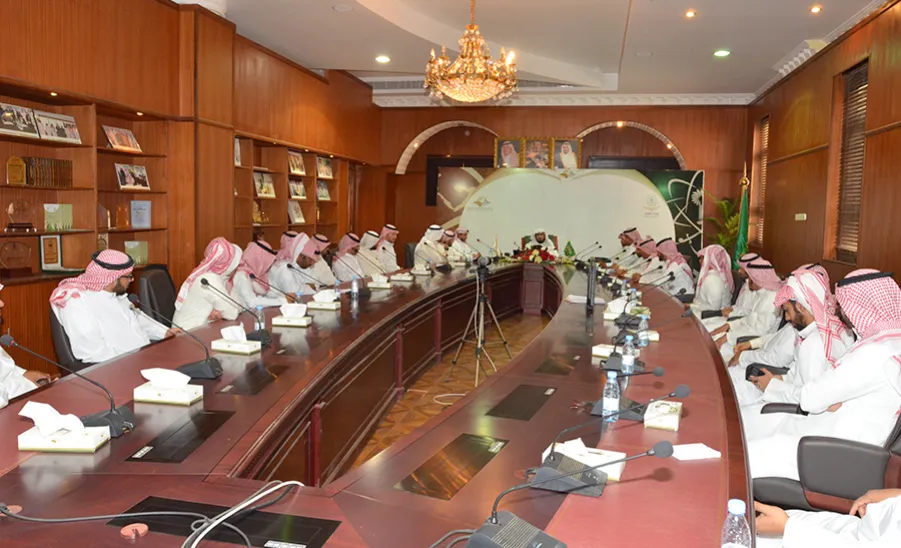 Vice Rectorship Holds Second Meeting with Vice Rectorship and Deanship of E-Learning Staff  -  