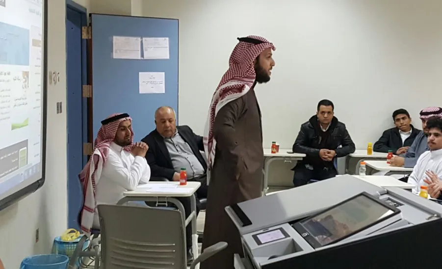 لقاء عميد العلوم الطبية بطلاب العلوم الطبية في السنة التحضيرية - 