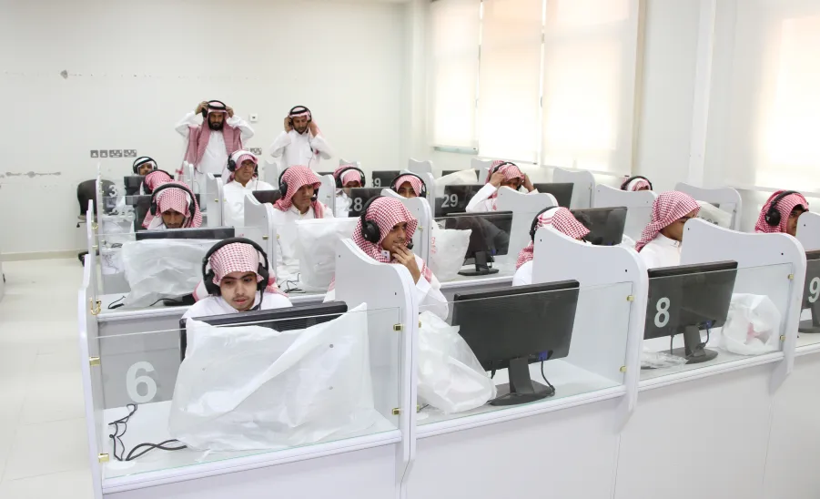 Visit to the Secondary School of Riyadh - 
