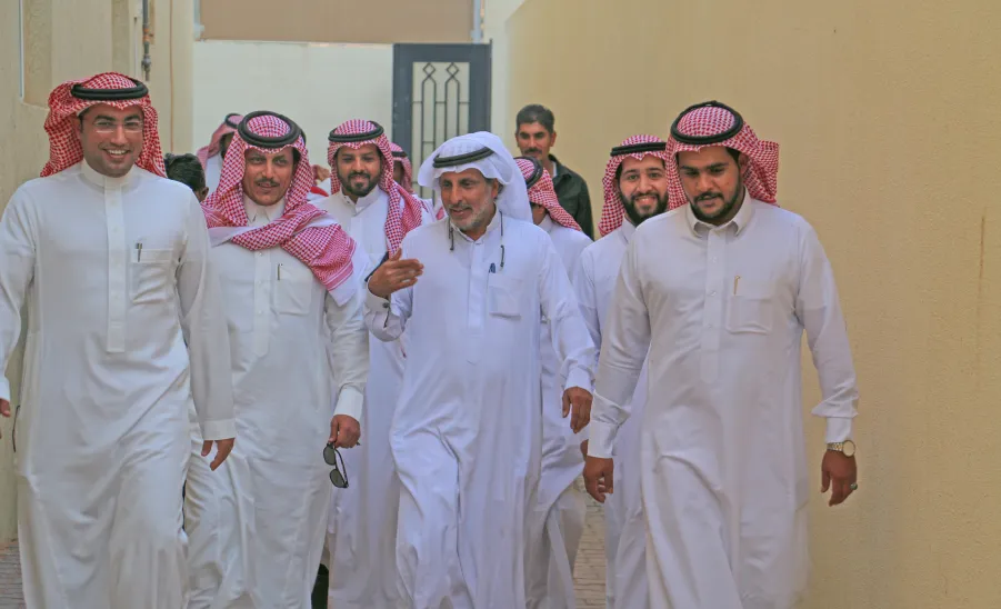 جولة مدير عام الادارة العامة للتشغيل والصيانة لمجمع الطالبات - 