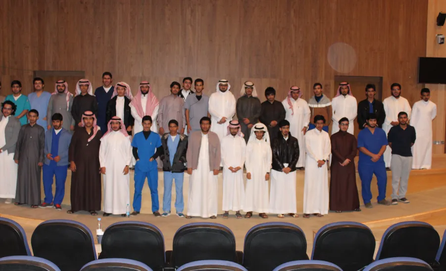 الطب تلتقي طلابها في السنة التحضيرية  - 