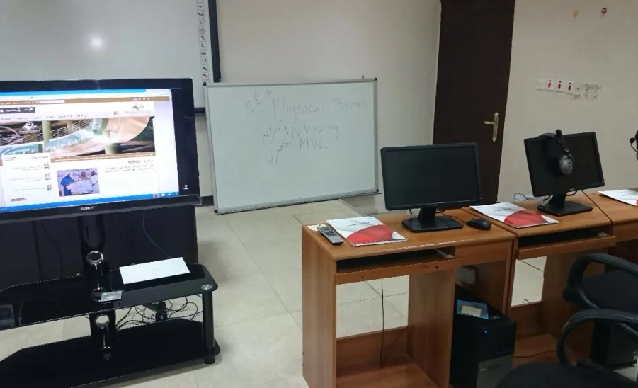 عمادة تقنية المعلومات تقيم دورة تدريبية لمشرفات البوابات الفرعية - 