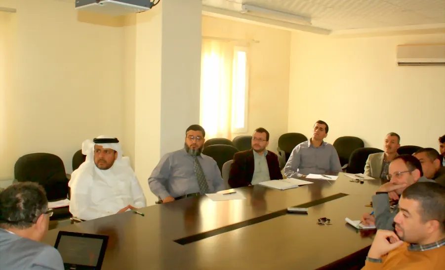 محاضرة في كلية الهندسة بعنوان : اعداد الدراسة الذاتية للاعتماد الأكاديمي ABET - 