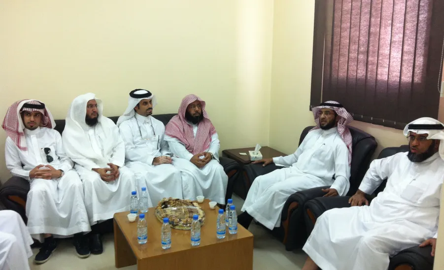 Dean of Student Affairs Makes a Visit to Faculty of Sciences and Humanities in Remah - 