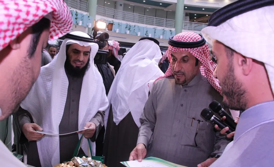 مشاركة الجامعة فى اليوم المصاحب ليوم البحث العلمى - 