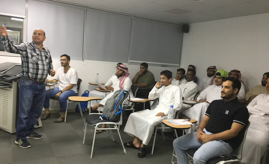 CCIS launched three free evening training courses for students - 