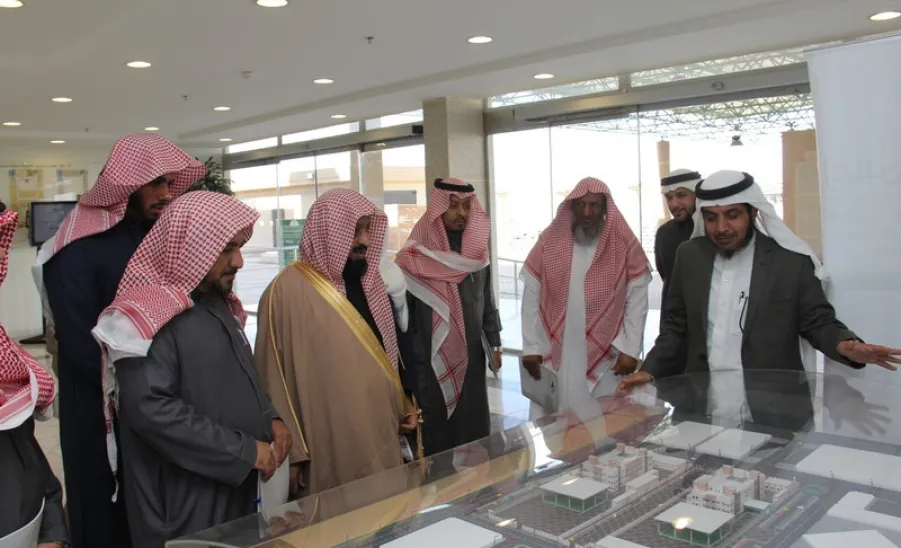 ملتقى ( دور كلية العلوم والدراسات الإنسانية بحوطة سدير في خدمة المجتمع ) - 