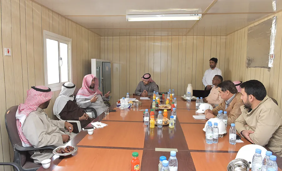 وكيل الجامعة يتابع مراحل العمل في مشاريع المدينة الجامعية بالمجمعة - 