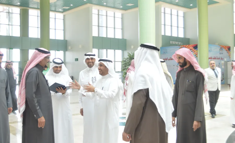 جامعة جازان تطلع على تجربة الجامعة في الحصول على الاعتماد الأكاديمي المؤسسي - 