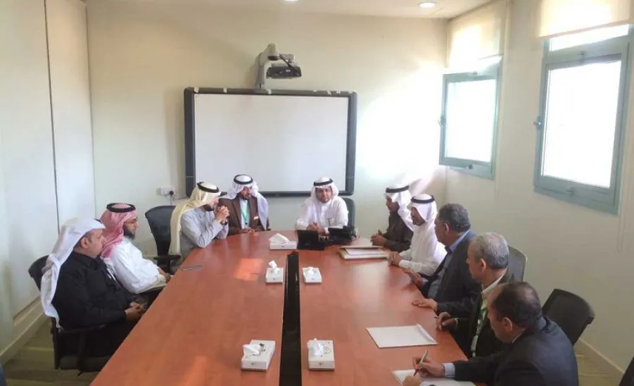 وكيل الجامعة للشؤون التعليمية يترأس فريق المراجعة الداخلية -  